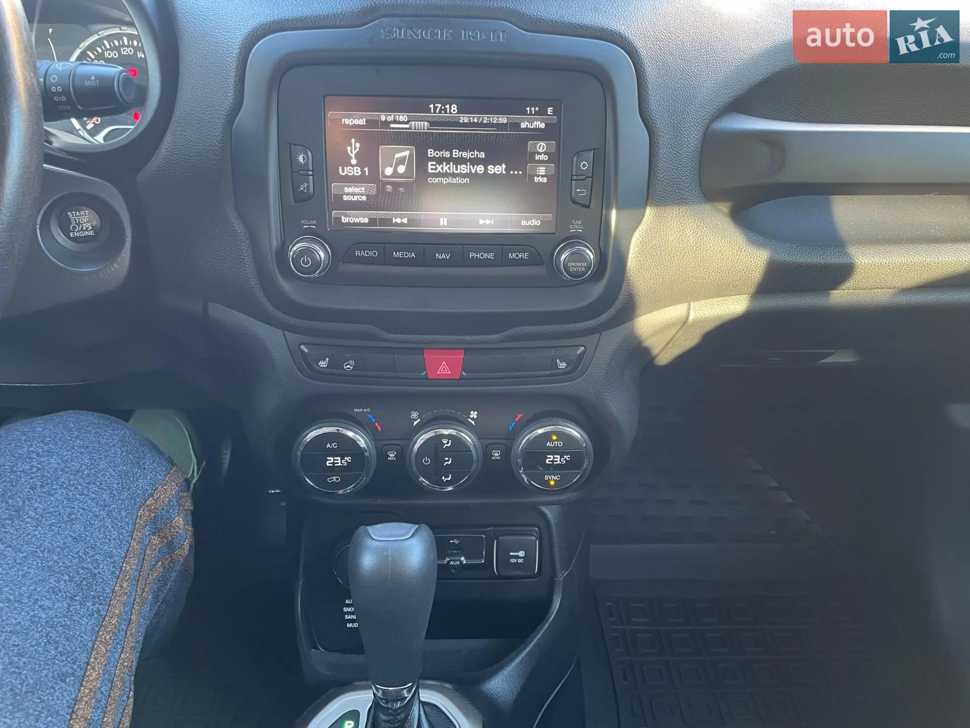 2015 Jeep Renegade - мініатюра 23