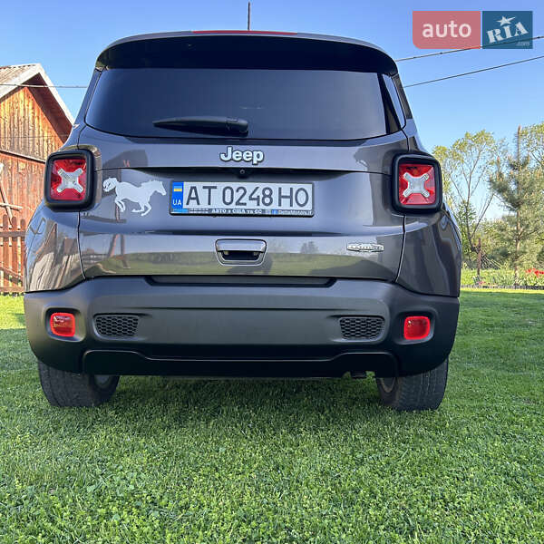 Позашляховик / Кросовер Jeep Renegade 2019 в Яремчі