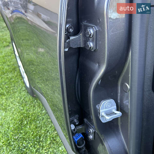 Позашляховик / Кросовер Jeep Renegade 2019 в Яремчі