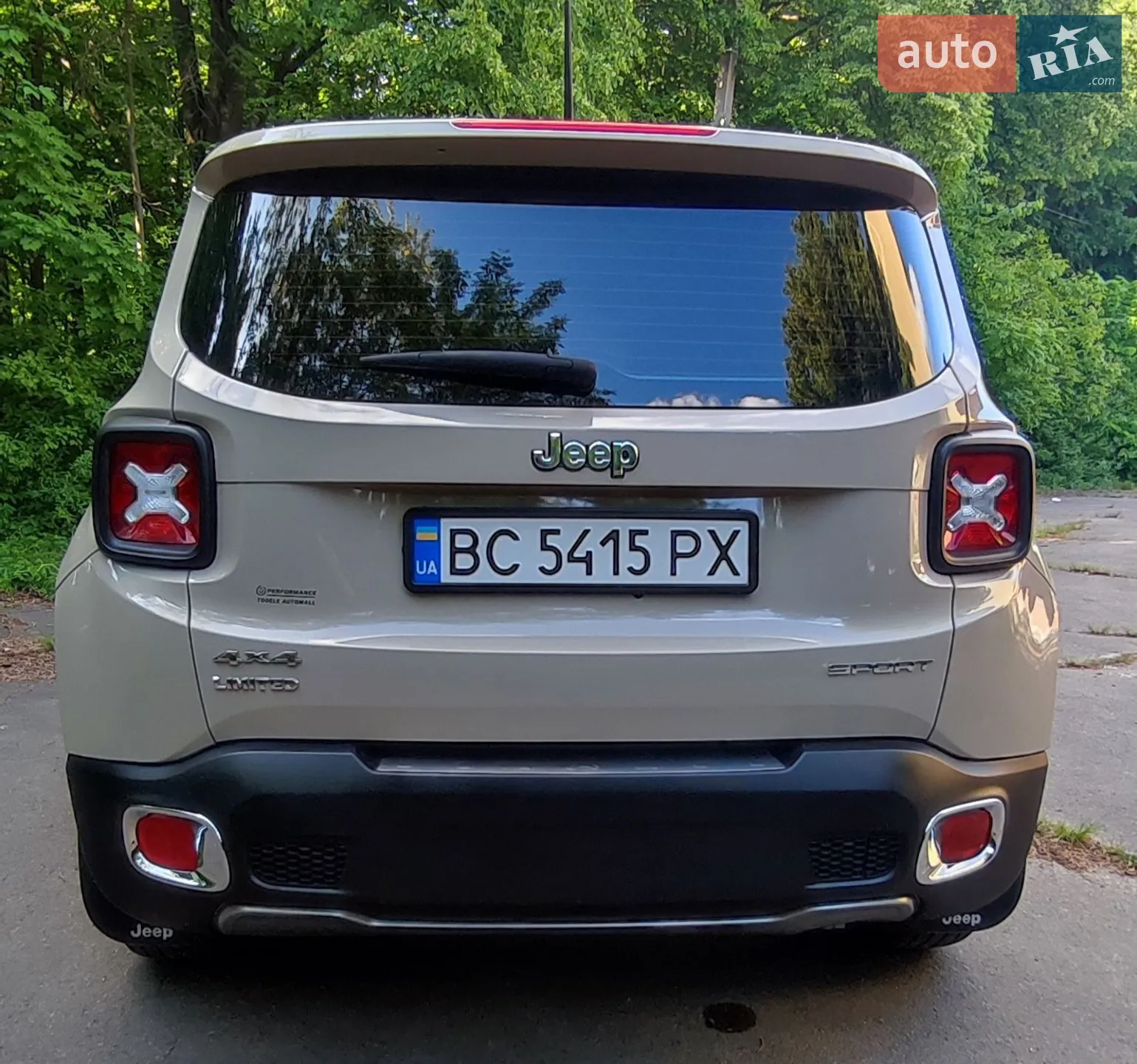 2015 Jeep Renegade - мініатюра 8