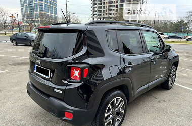 Внедорожник / Кроссовер Jeep Renegade 2016 в Киеве