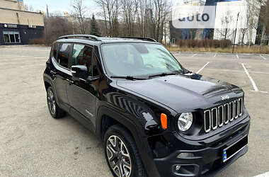 Внедорожник / Кроссовер Jeep Renegade 2016 в Киеве