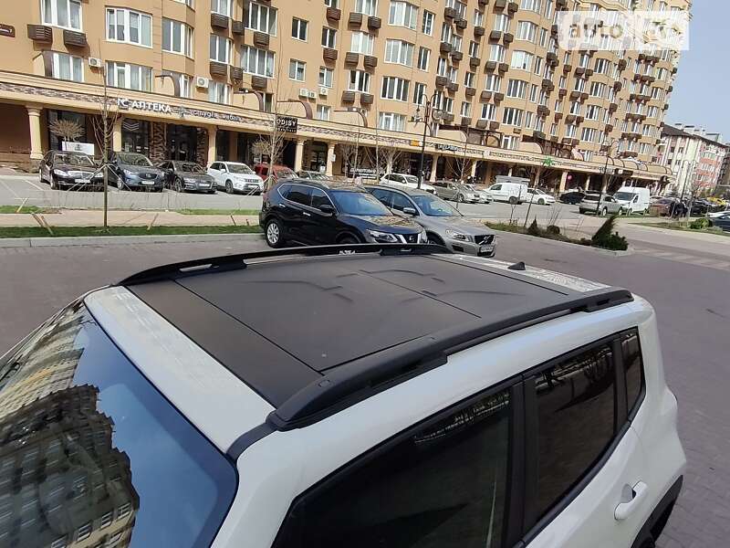 Внедорожник / Кроссовер Jeep Renegade 2019 в Киеве
