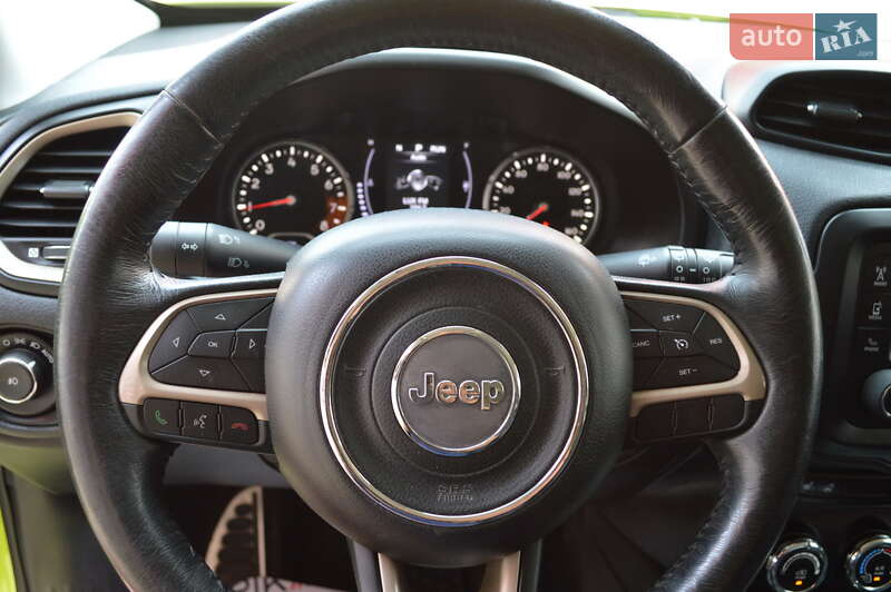 Позашляховик / Кросовер Jeep Renegade 2017 в Львові