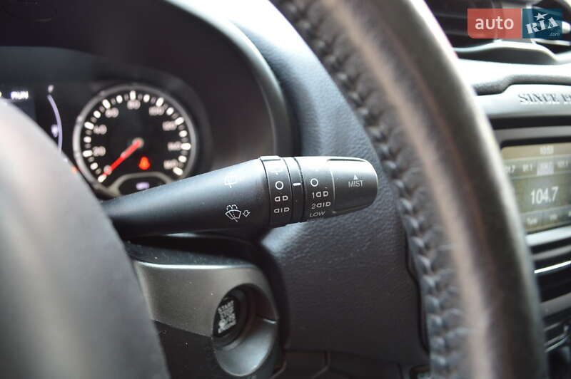 Позашляховик / Кросовер Jeep Renegade 2017 в Львові