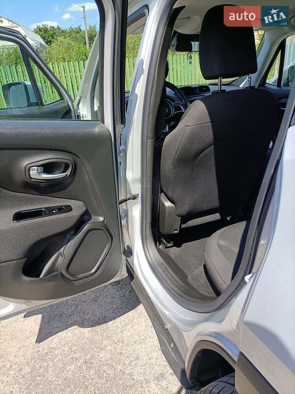 Позашляховик / Кросовер Jeep Renegade 2021 в Василькові