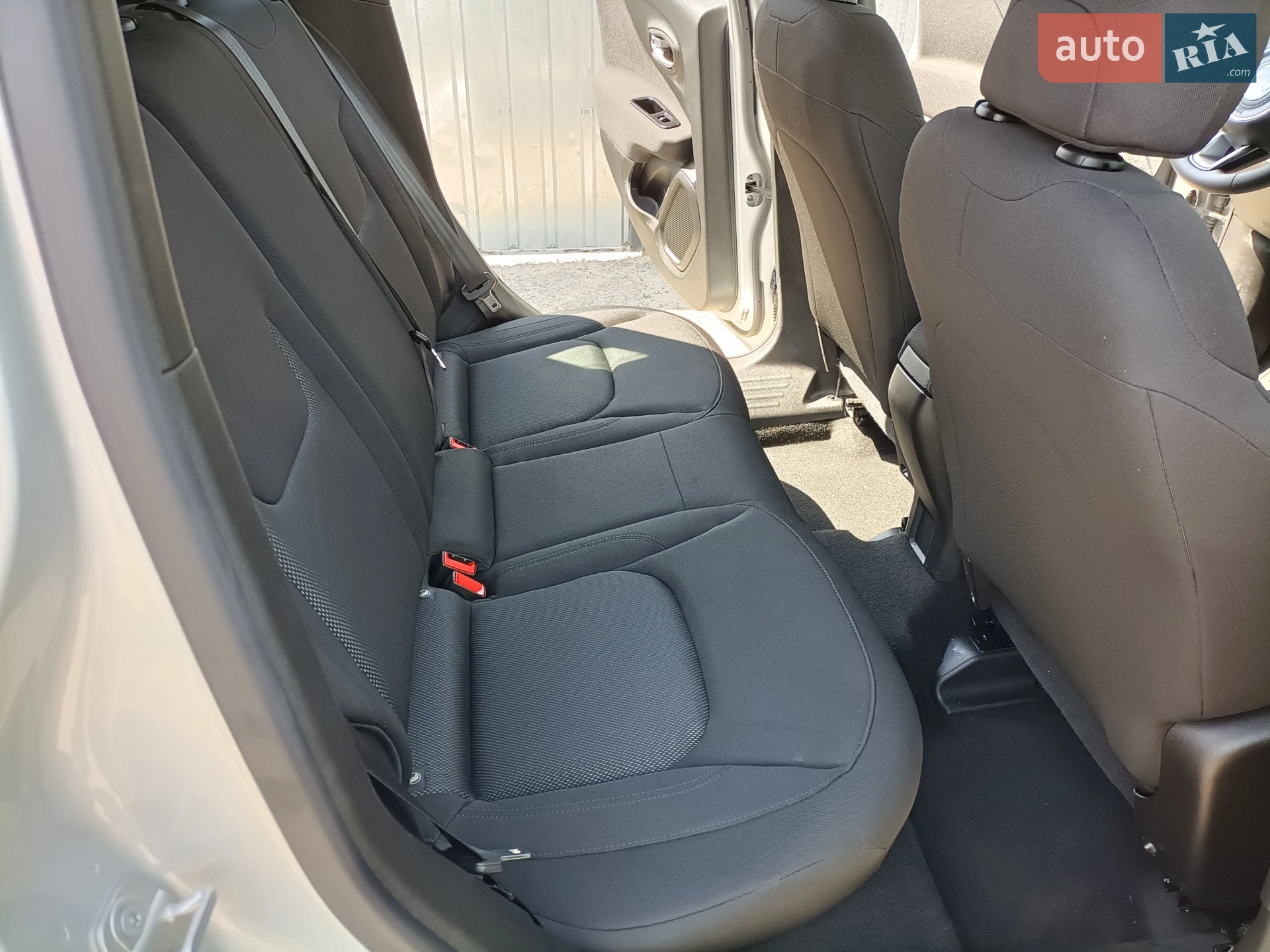 2021 Jeep Renegade - мініатюра 35