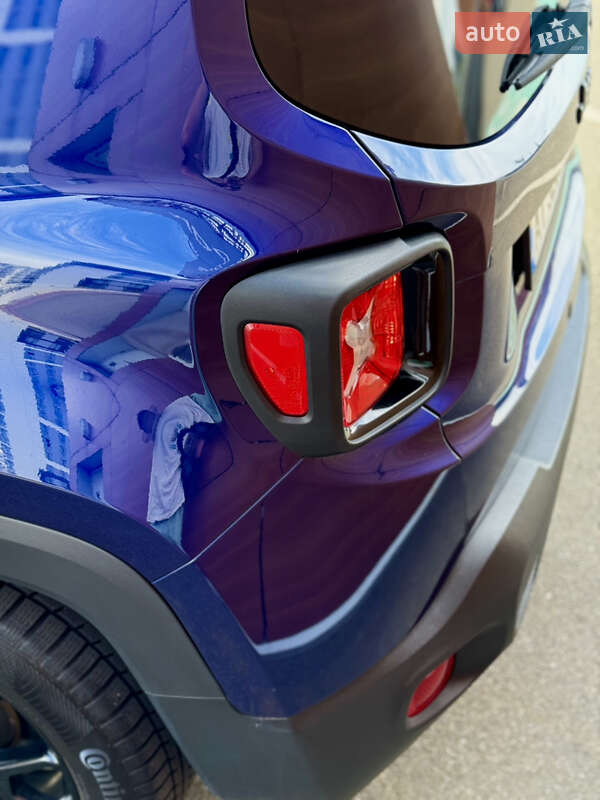 Позашляховик / Кросовер Jeep Renegade 2020 в Вишневому