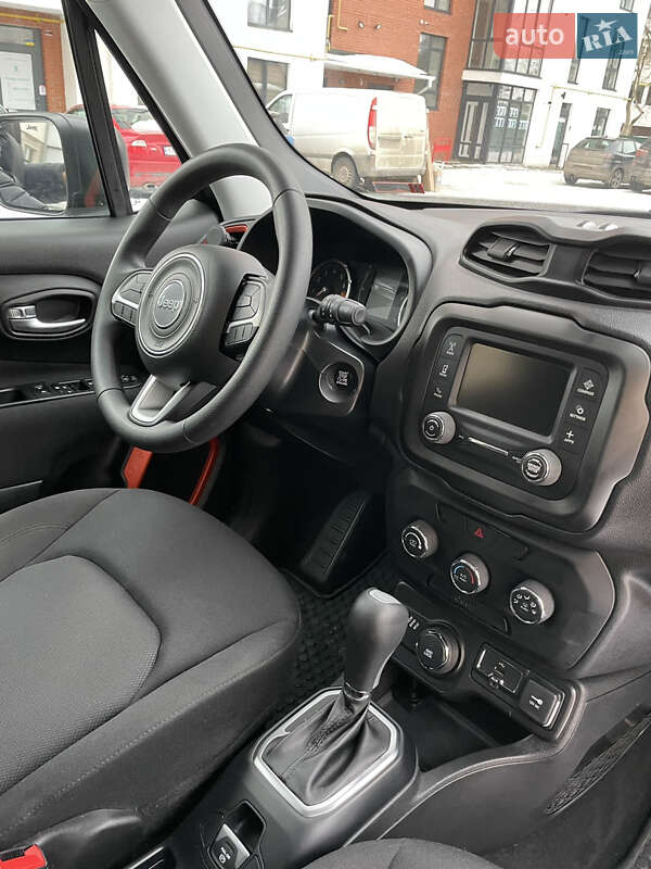 Внедорожник / Кроссовер Jeep Renegade 2018 в Хмельницком