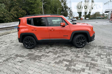 Внедорожник / Кроссовер Jeep Renegade 2016 в Виннице