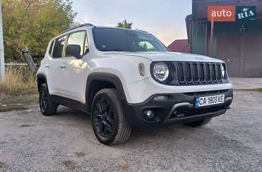 Внедорожник / Кроссовер Jeep Renegade 2018 в 