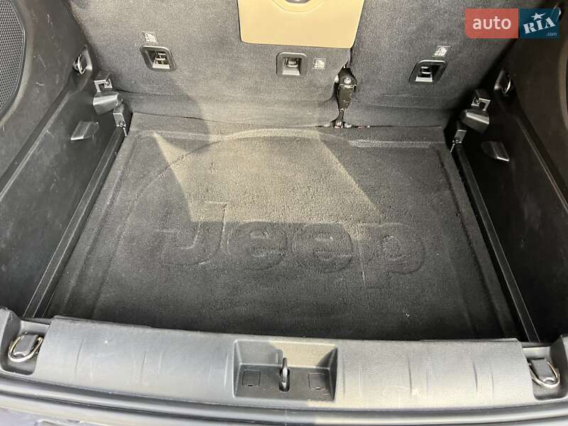 Внедорожник / Кроссовер Jeep Renegade 2015 в Одессе