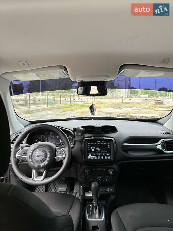 Позашляховик / Кросовер Jeep Renegade 2018 в Києві