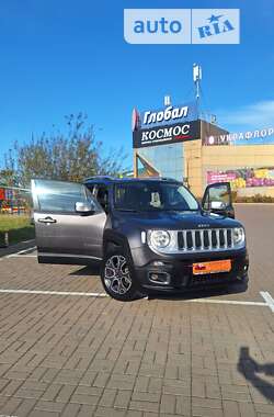 Внедорожник / Кроссовер Jeep Renegade 2016 в Киеве