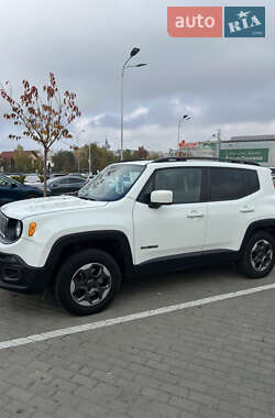 Позашляховик / Кросовер Jeep Renegade 2015 в Ужгороді