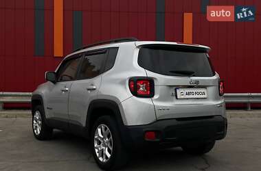 Внедорожник / Кроссовер Jeep Renegade 2016 в Киеве