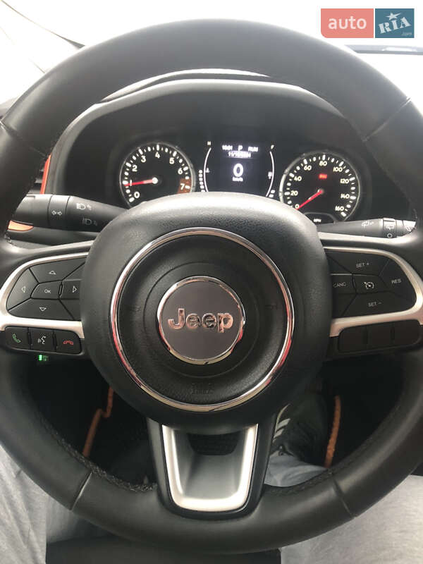 Позашляховик / Кросовер Jeep Renegade 2020 в Хмельницькому фото 8 Позашляховик / Кросовер Jeep Renegade 2020 в Хмельницькому