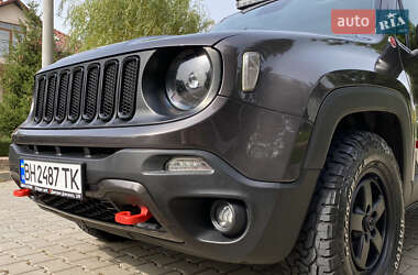 Внедорожник / Кроссовер Jeep Renegade 2016 в Одессе