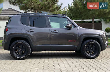 Внедорожник / Кроссовер Jeep Renegade 2016 в Одессе