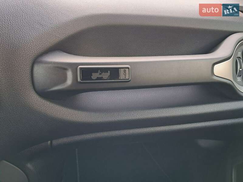 Позашляховик / Кросовер Jeep Renegade 2020 в Харкові