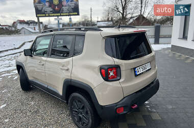 Внедорожник / Кроссовер Jeep Renegade 2016 в Ивано-Франковске