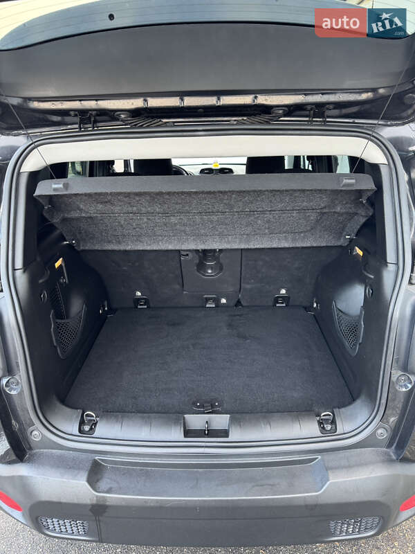 Позашляховик / Кросовер Jeep Renegade 2016 в Києві