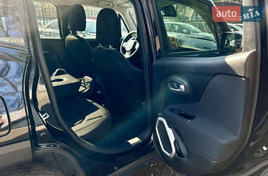 Внедорожник / Кроссовер Jeep Renegade 2018 в 