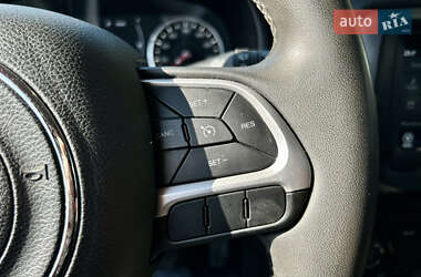 Внедорожник / Кроссовер Jeep Renegade 2018 в 