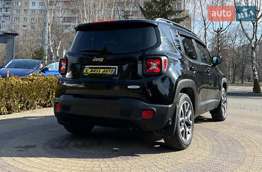 Позашляховик / Кросовер Jeep Renegade 2015 в 