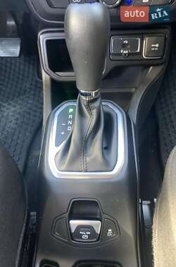 Внедорожник / Кроссовер Jeep Renegade 2021 в 