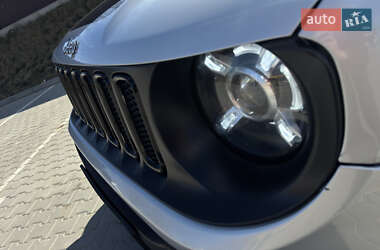 Внедорожник / Кроссовер Jeep Renegade 2018 в 