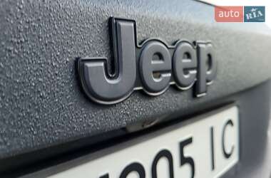 Внедорожник / Кроссовер Jeep Renegade 2016 в 