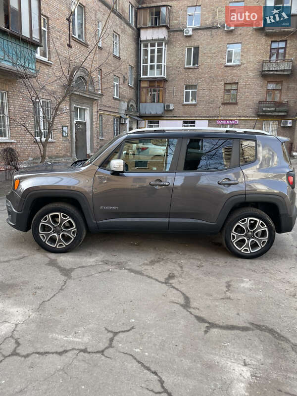 Внедорожник / Кроссовер Jeep Renegade 2018 в Киеве фото 8 Внедорожник / Кроссовер Jeep Renegade 2018 в Киеве