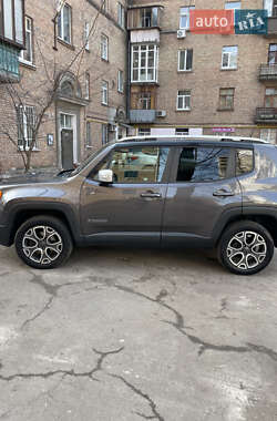 Внедорожник / Кроссовер Jeep Renegade 2018 в 