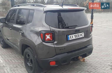 Позашляховик / Кросовер Jeep Renegade 2017 в 