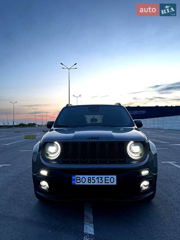 Внедорожник / Кроссовер Jeep Renegade 2017 в Львове