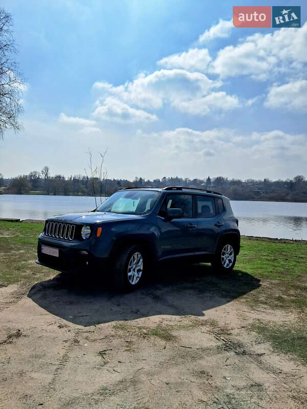 Внедорожник / Кроссовер Jeep Renegade 2018 в Валках