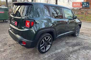 Внедорожник / Кроссовер Jeep Renegade 2020 в 