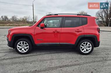 Позашляховик / Кросовер Jeep Renegade 2015 в 