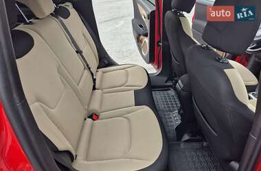 Позашляховик / Кросовер Jeep Renegade 2015 в 
