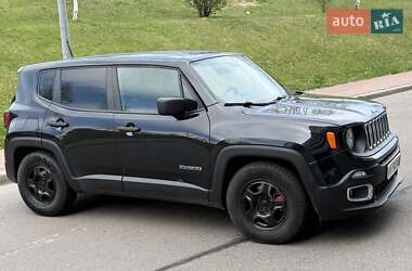Позашляховик / Кросовер Jeep Renegade 2015 в 