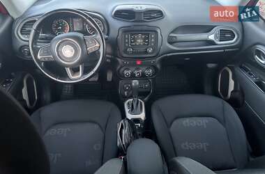Внедорожник / Кроссовер Jeep Renegade 2017 в 