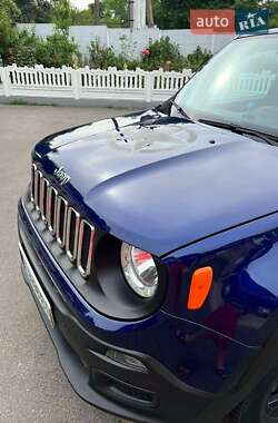Позашляховик / Кросовер Jeep Renegade 2017 в Новоселиці