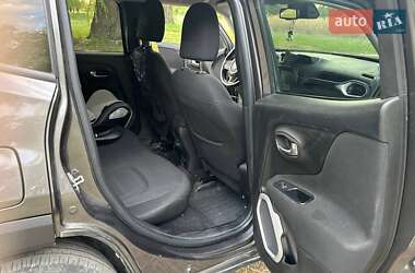 Позашляховик / Кросовер Jeep Renegade 2017 в 