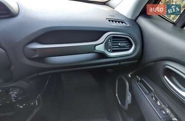 Внедорожник / Кроссовер Jeep Renegade 2018 в 