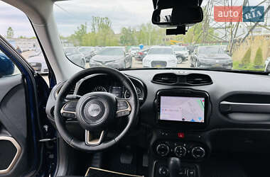 Внедорожник / Кроссовер Jeep Renegade 2016 в 