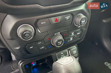 Внедорожник / Кроссовер Jeep Renegade 2020 в 