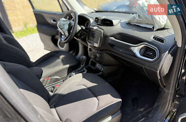 Позашляховик / Кросовер Jeep Renegade 2020 в 
