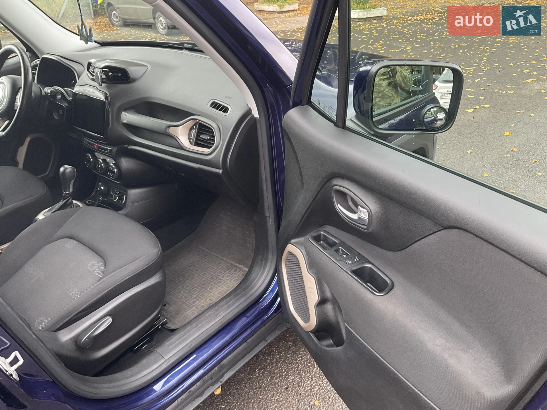 2015 Jeep Renegade - мініатюра 11