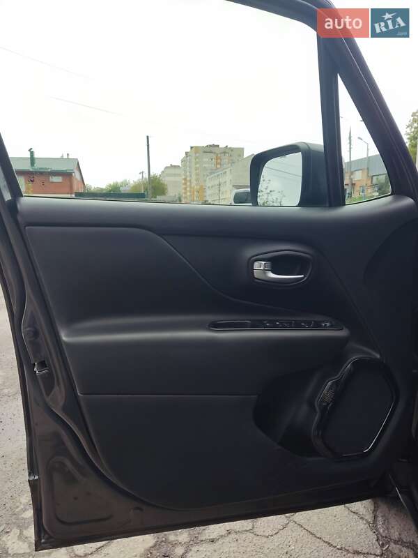 Позашляховик / Кросовер Jeep Renegade 2020 в Вінниці